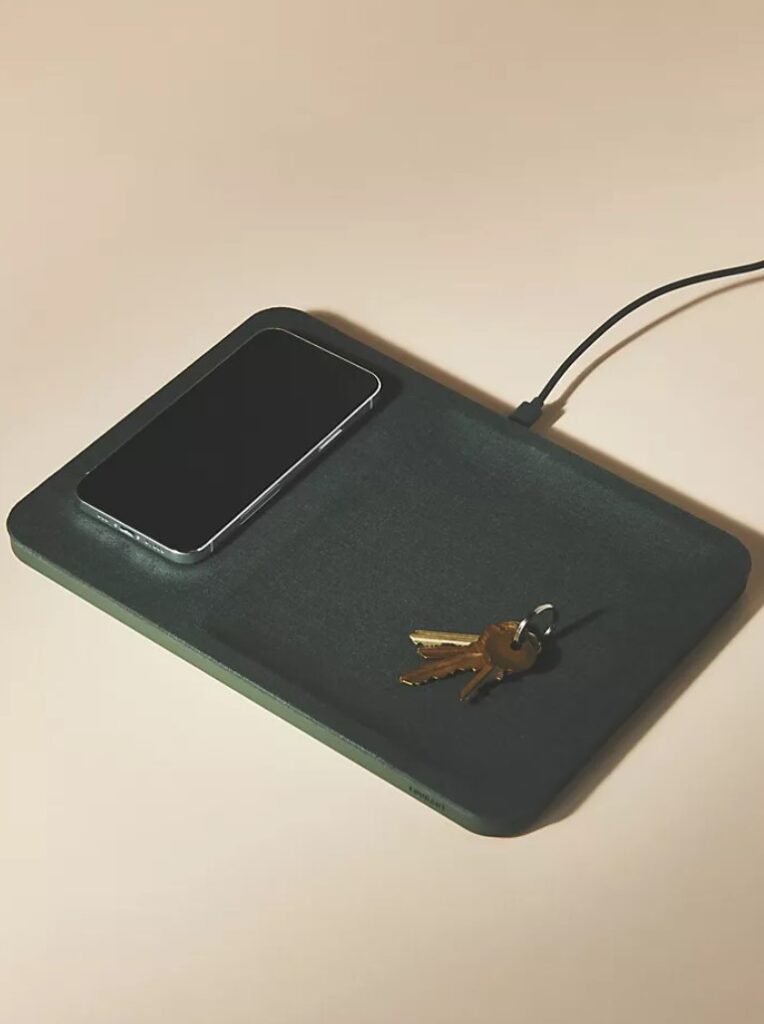 Sunday Best: Father's Day Gift Guide - phone charging mat and holder