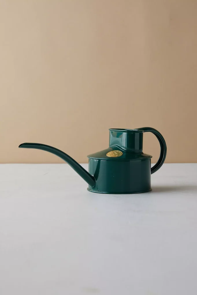 watering can 